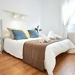 Virgen Del Valle Deluxe Suite By Valcambre